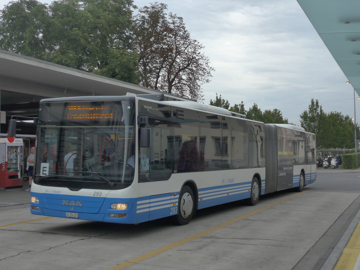 (182'526) - WilMobil, Wil - Nr. 293/SG 354'228 - MAN (ex RTB Altsttten Nr. 3; ex SBC Chur Nr. 97) am 3. August 2017 beim Bahnhof Frauenfeld