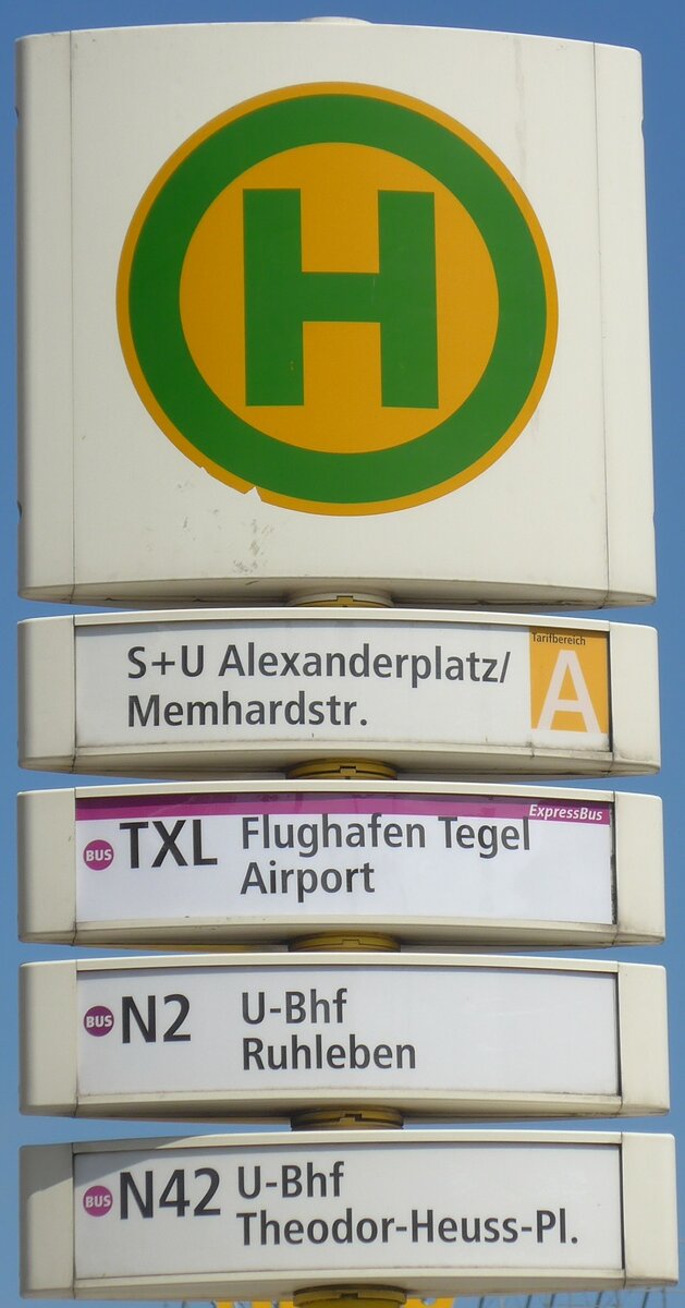 (183'349) - BVG-Haltestellenschild - Berlin, S+U Alexanderplatz/Memhardstr. - am 10. August 2017