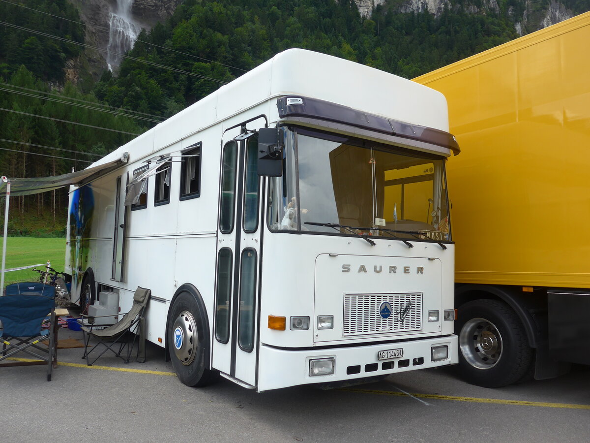 (183'592) - Moser, Villigen - AG 11'445 U - Saurer/FHS (ex Migros) am 19. August 2017 in Unterbach, Rollfeld