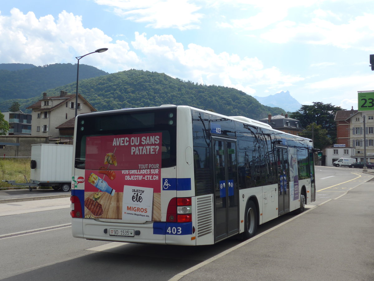 (183'995) - TL Lausanne - Nr. 403/VD 1535 - MAN am 24. August 2017 beim Bahnhof Aigle