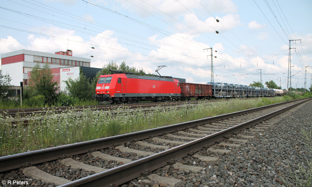 185 100-5 zieht mit einem gemischten Güterzug durch Nürnberg Hohe Marter. 24.07.24