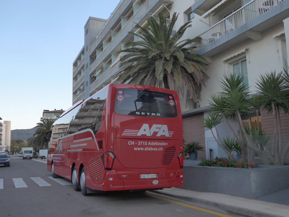 (185'218) - Aus der Schweiz: AFA Adelboden - Nr. 16/BE 21'181 - Setra am 26. September 2017 in Roses, Hotel Maritim