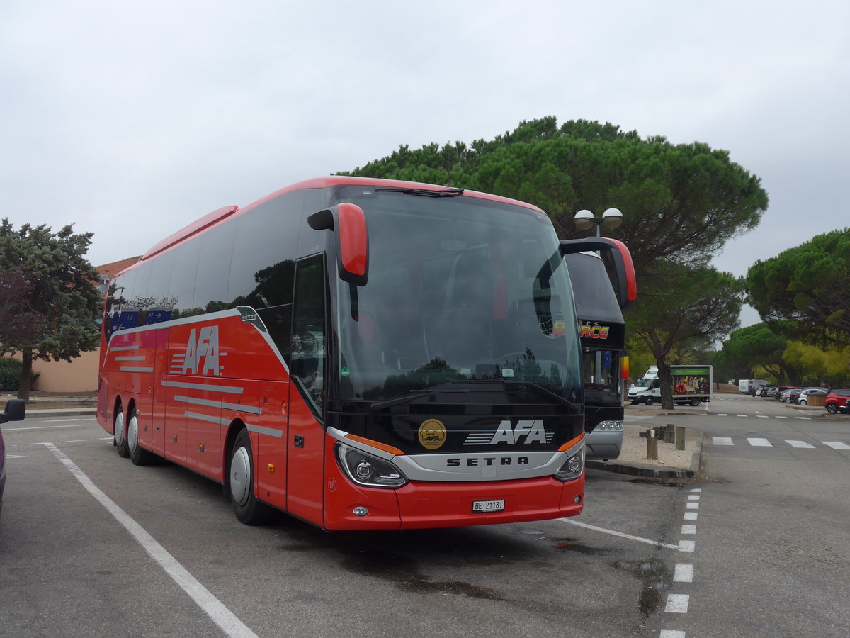 (185'729) - Aus der Schweiz: AFA Adelboden - Nr. 16/BE 21'181 - Setra am 30. September 2017 in Montlimar, Raststtte