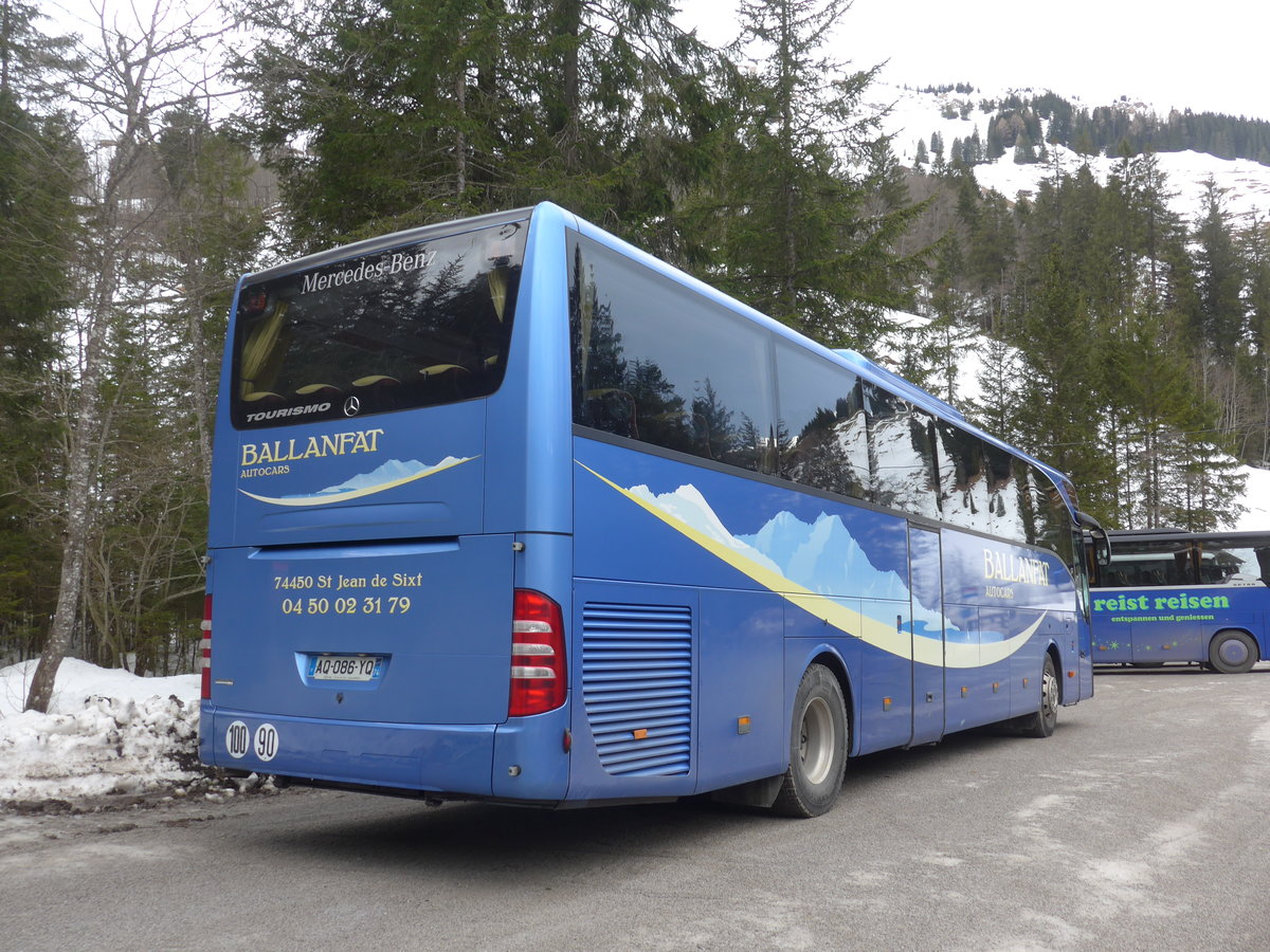 (187'792) - Aus Frankreich: Ballanfat, St-Jean-de-Sixt - AQ 086 YQ - Mercedes am 7. Januar 2018 in Adelboden, Unter dem Birg