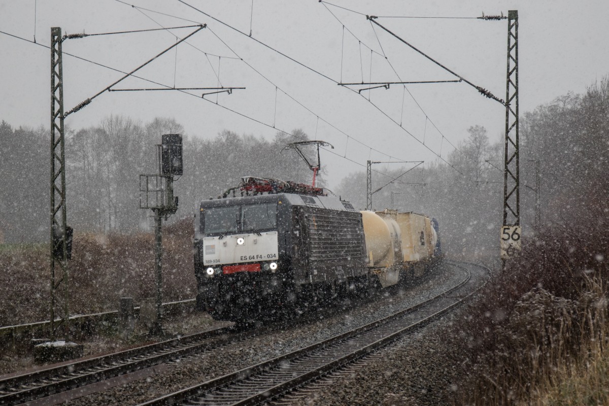 189 934 aus Mnchen kommend am 28. November 2015 bei Vogl.