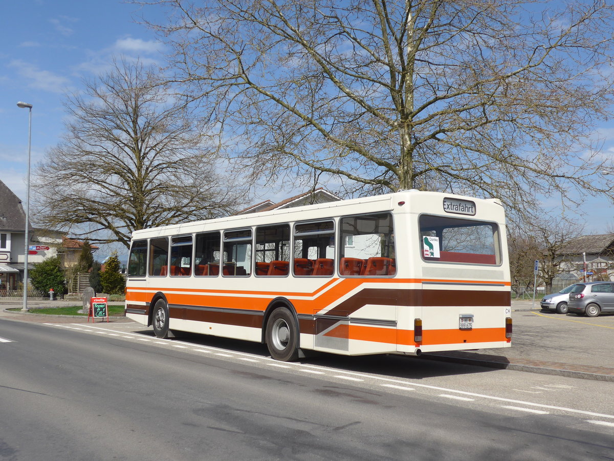 (190'064) - Wegmller, Mnsingen - BE 399'675 - FBW/R&J (ex Bamert, Wollerau) am 7. April 2018 in Kernenried, Gasthof Lwen