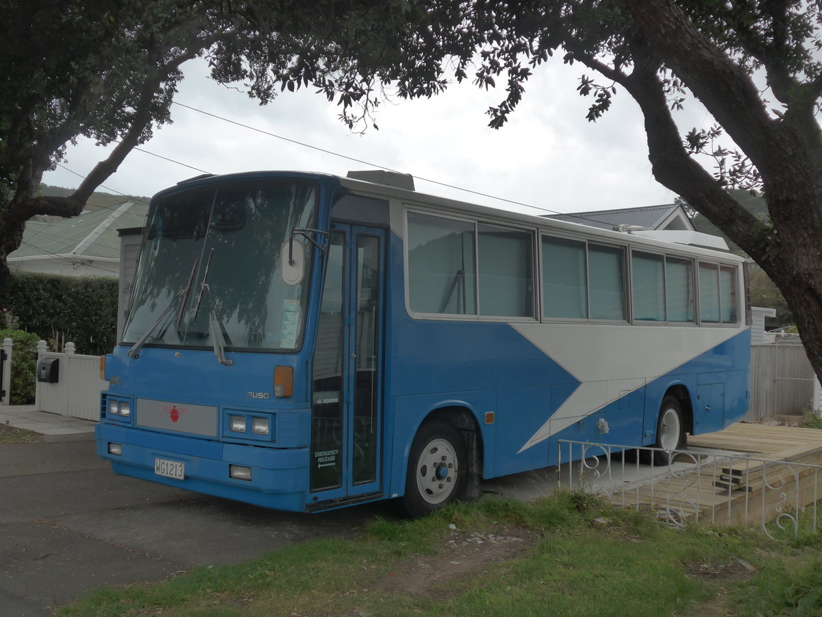 (191'697) - ??? - WG1213 - Mitsubishi am 27. April 2018 in Island Bay