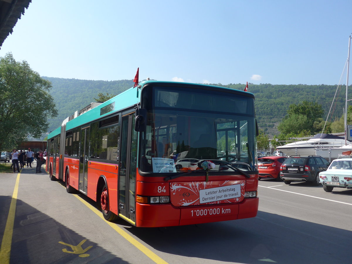 (192'898) - VB Biel - Nr. 84 - NAW/Hess Gelenktrolleybus am 6. Mai 2018 in Biel, Schloss-Strasse