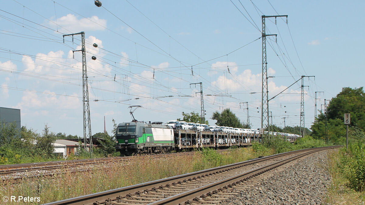193 224-3 zieht mit einem Autotransportzug BLG durch Nürnberg Hohe Marter. 13.08.24