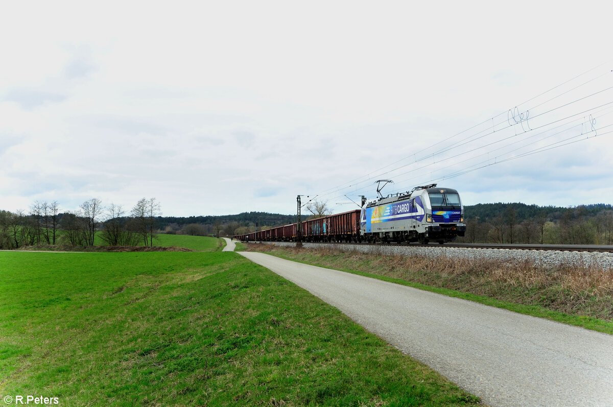 193 824-0  D�ren  mit einer Eas Leine bei P�lling. 17.03.24