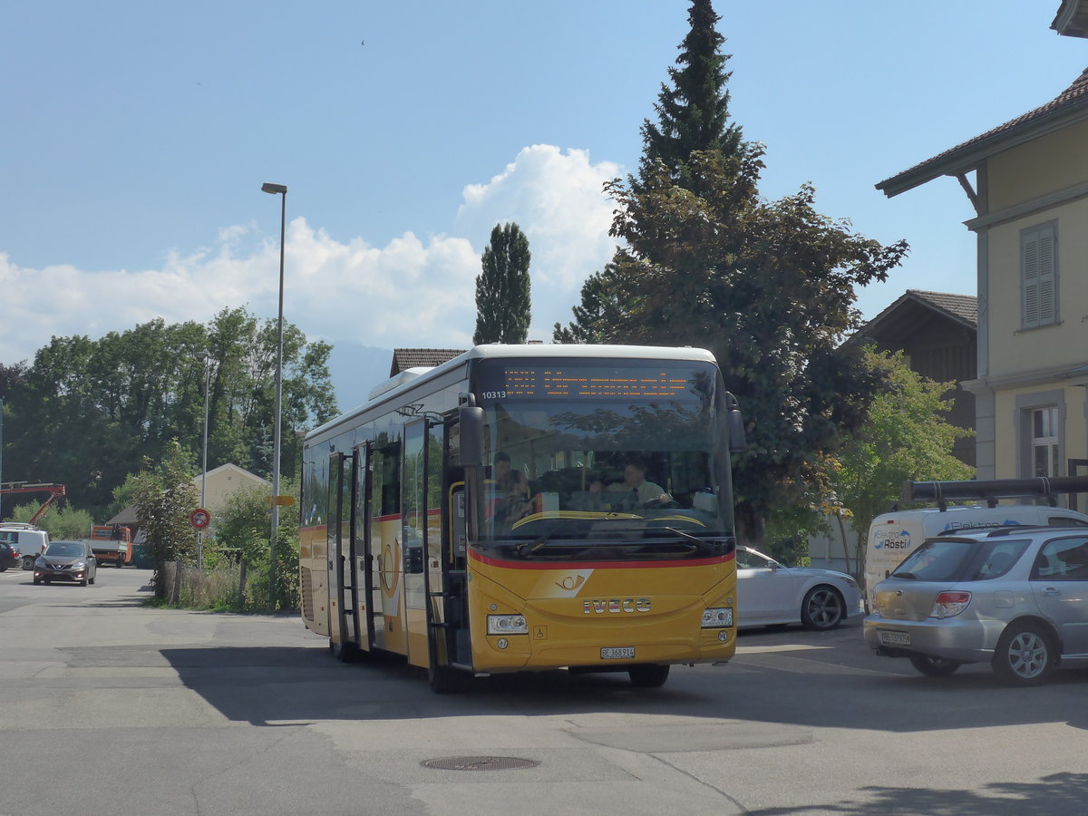 (194'672) - Spring, Schwenden - BE 368'914 - Iveco am 9. Juli 2018 beim Bahnhof Wimmis