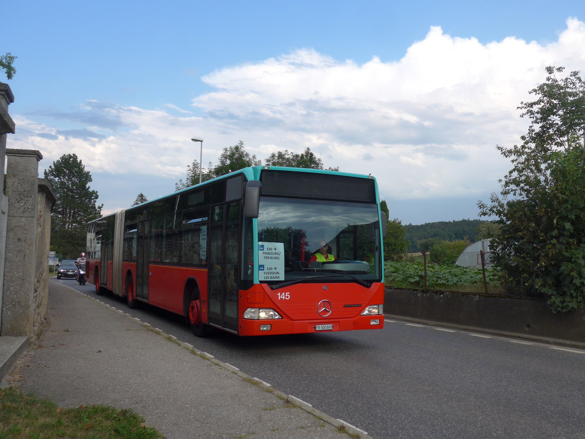 (195'345) - VB Biel - Nr. 145/FR 300'669 - Mercedes am 31. Juli 2018 in Grolley, Route de Chteau (Einsatz Intertours)