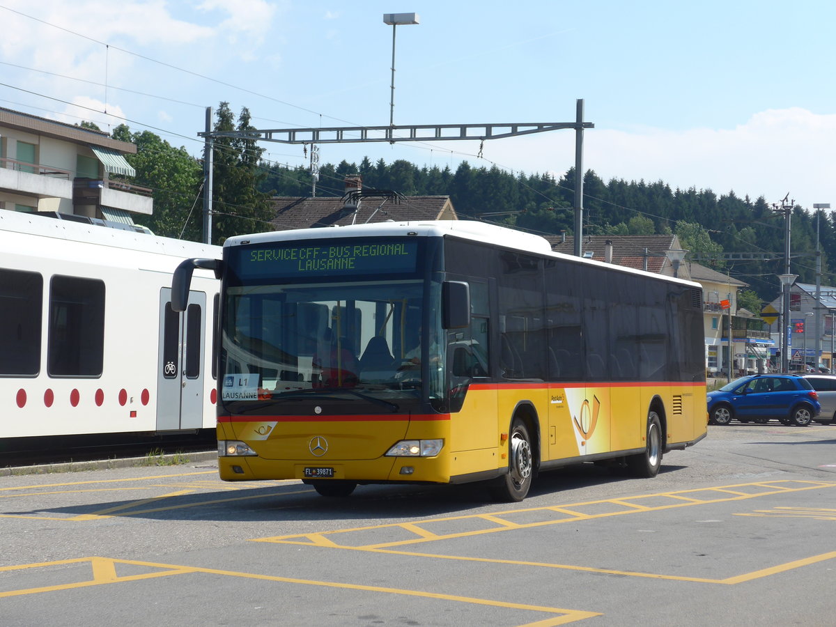 (195'602) - Aus Liechtenstein: Schdler, Triesenberg - Nr. 71/FL 39'871 - Mercedes (ex PostAuto Ostschweiz Nr. 20) am 5. August 2018 beim Bahnhof Palzieux