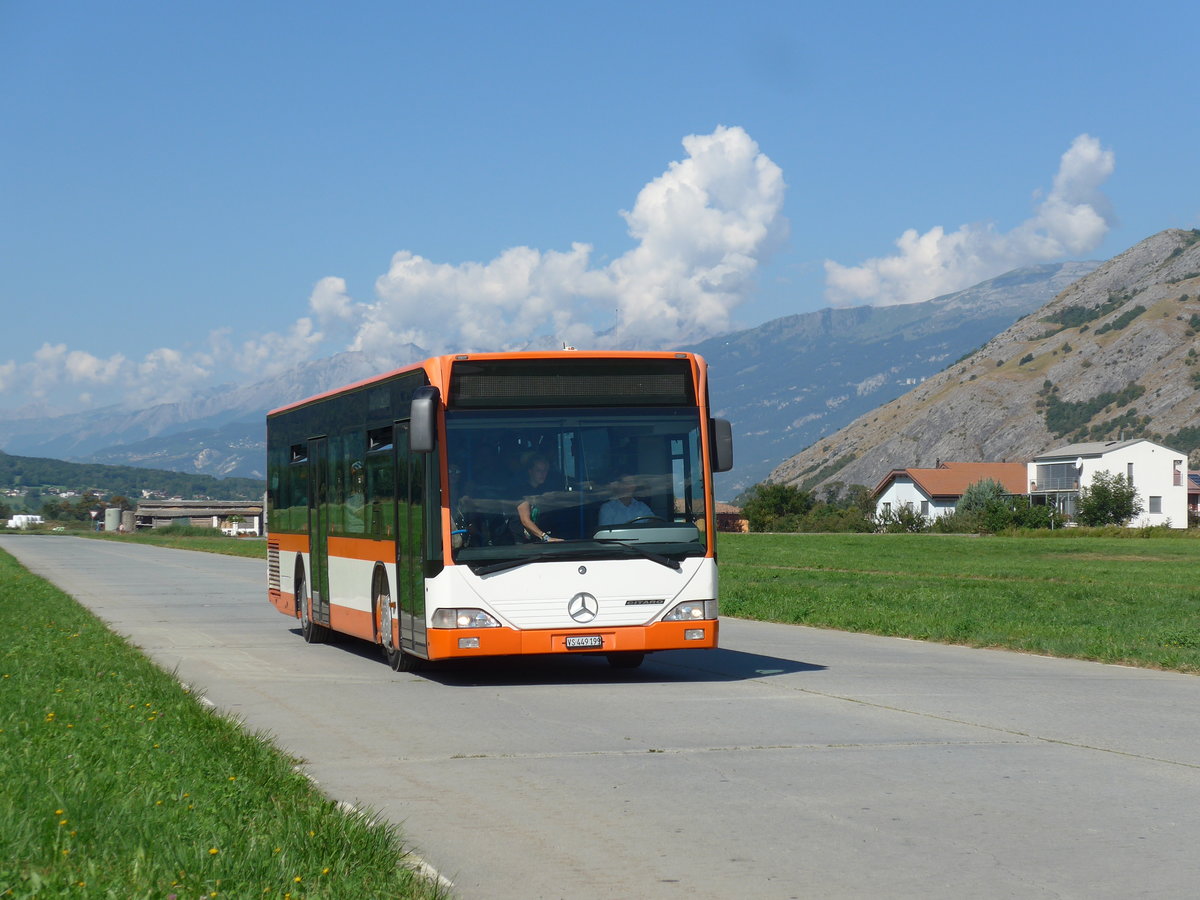 (196'006) - Ruffiner, Turtmann - VS 449'199 - Mercedes (ex Regiobus, Gossau Nr. 22) am 19. August 2018 in Turtmann, Flugplatz
