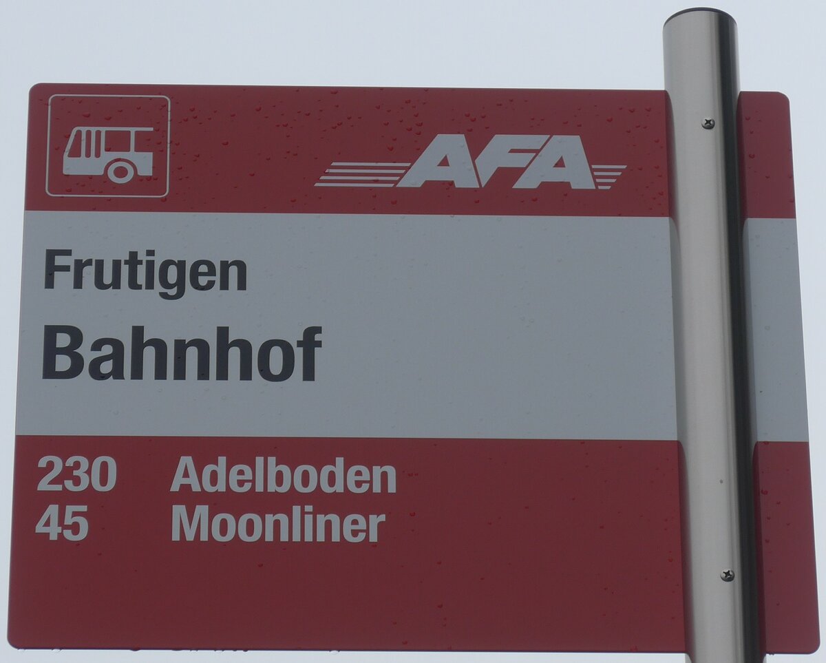 (198'080) - AFA-Haltestellenschild - Frutigen, Bahnhof - am 1. Oktober 2018