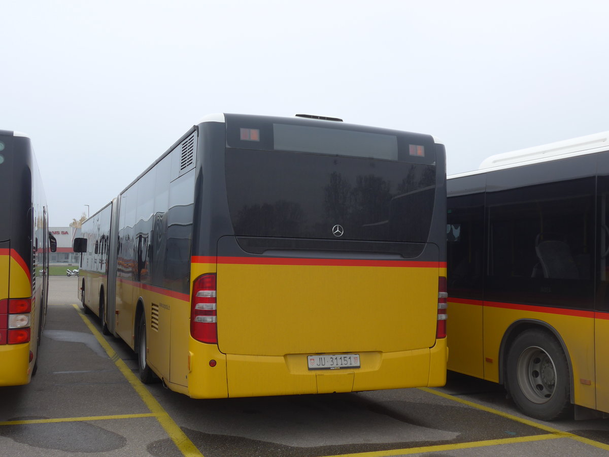 (199'233) - CarPostal Ouest - JU 31'151 - Mercedes (ex Nr. 34) am 4. November 2018 in Develier, Parkplatz