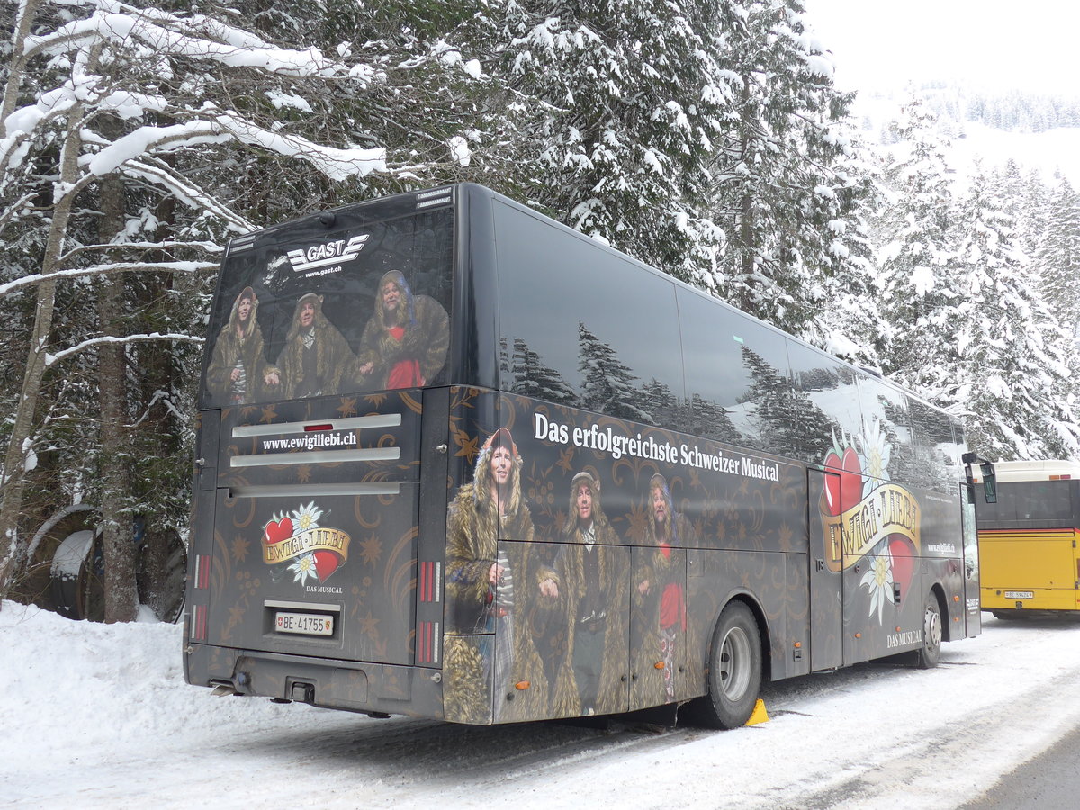 (200'936) - Gast, Utzenstorf - BE 41'755 - Van Hool am 12. Januar 2019 in Adelboden, Unter dem Birg