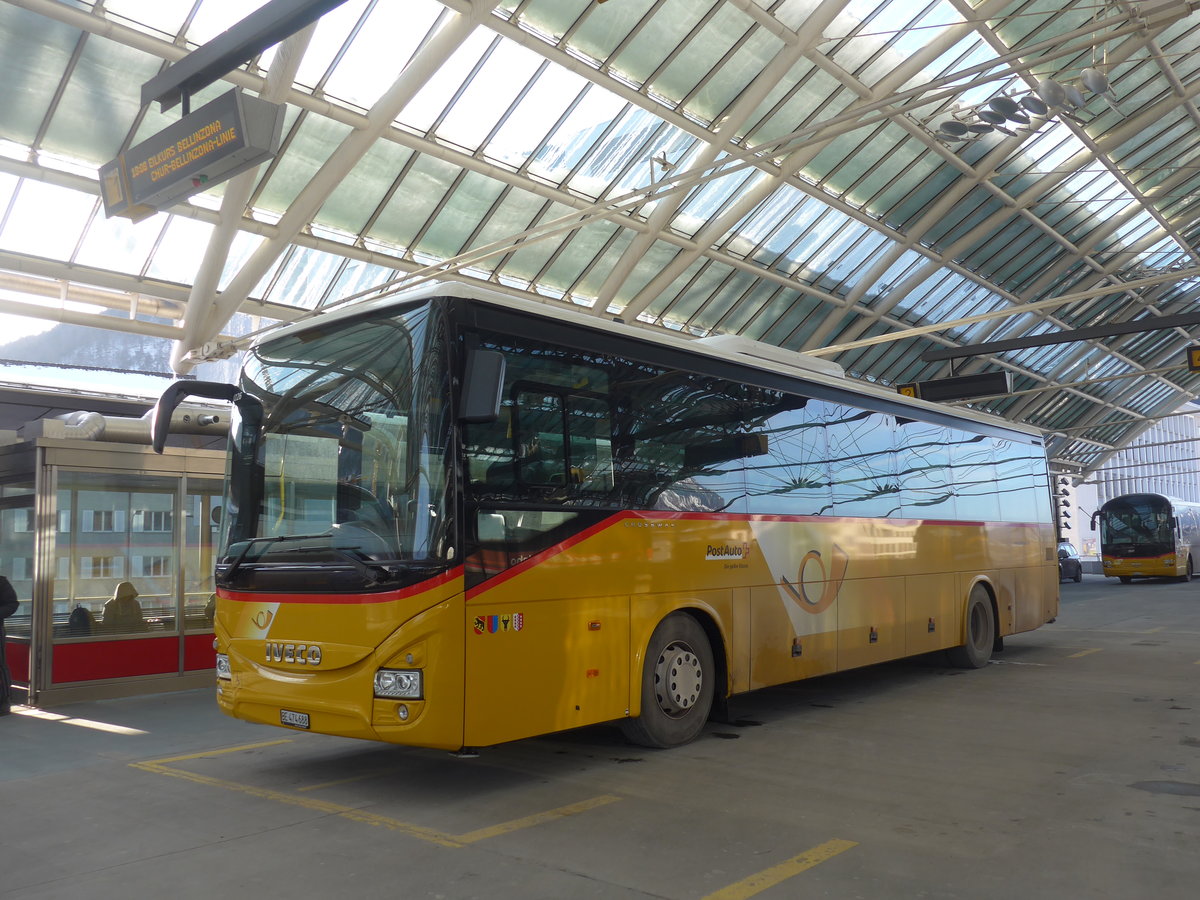 (201'235) - PostAuto Bern - BE 474'688 - Iveco am 19. Januar 2019 in Chur, Postautostation