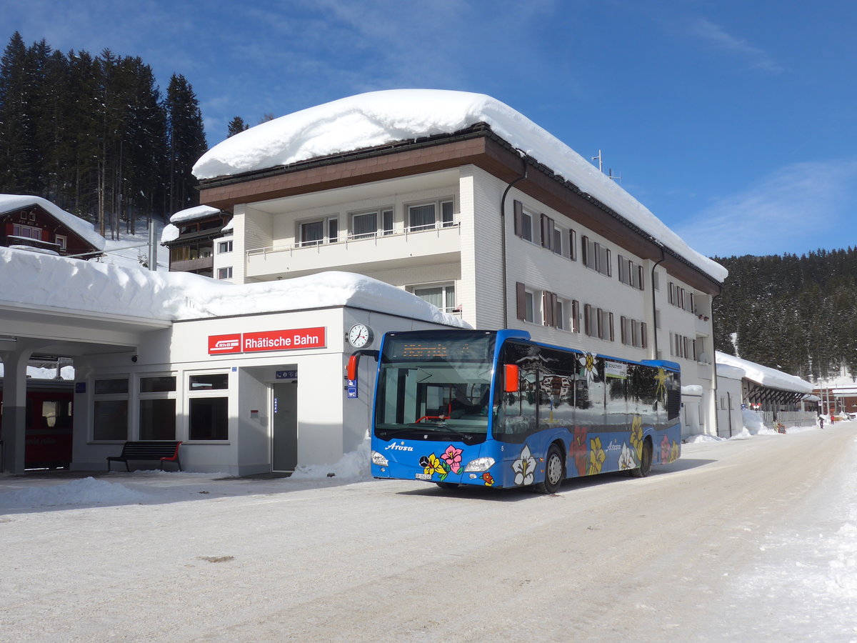 (201'267) - Pfosi, Arosa - Nr. 5/GR 154'245 - Mercedes am 19. Januar 2019 beim Bahnhof Arosa