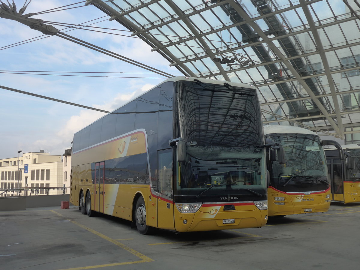 (201'812) - PostAuto Graubnden - GR 170'404 - Van Hool am 2. Mrz 2019 in Chur, Postautostation