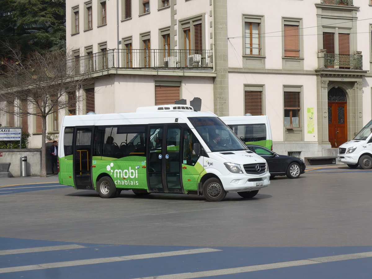 (202'449) - TPC Aigle - Nr. 604/VS 487'434 - Mercedes am 17. Mrz 2019 beim Bahnhof Aigle