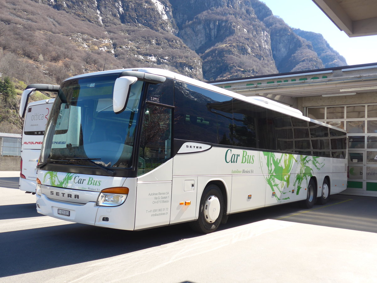 (202'559) - ABl Biasca - Nr. 13/TI 231'013 - Setra am 19. Mrz 2019 in Biasca, Garage