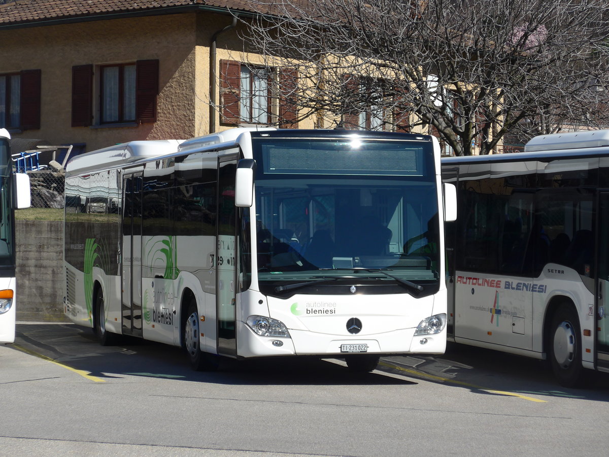 (202'561) - ABl Biasca - Nr. 22/TI 231'022 - Mercedes am 19. Mrz 2019 in Biasca, Garage