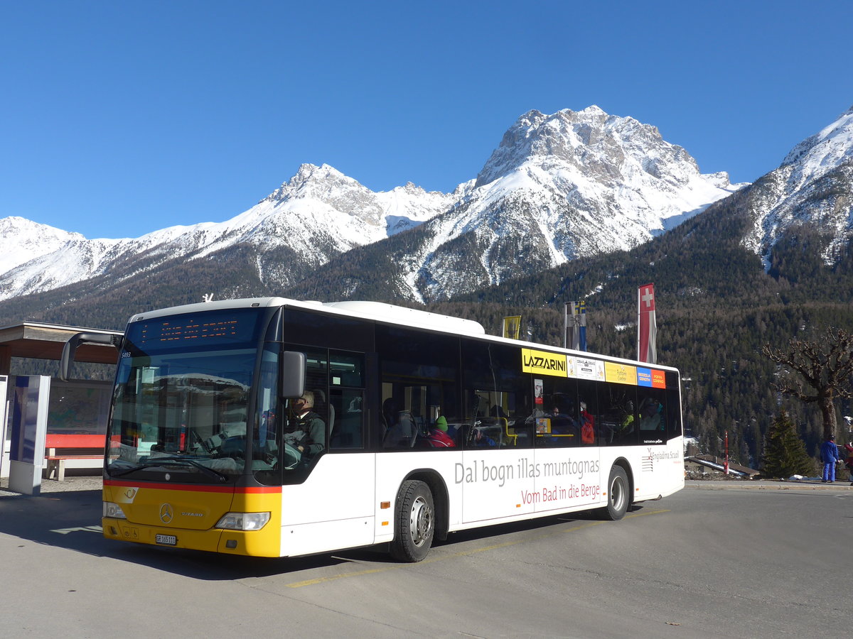 (202'647) - PostAuto Graubnden - GR 165'111 - Mercedes am 20. Mrz 2019 beim Bahnhof Scuol-Tarasp