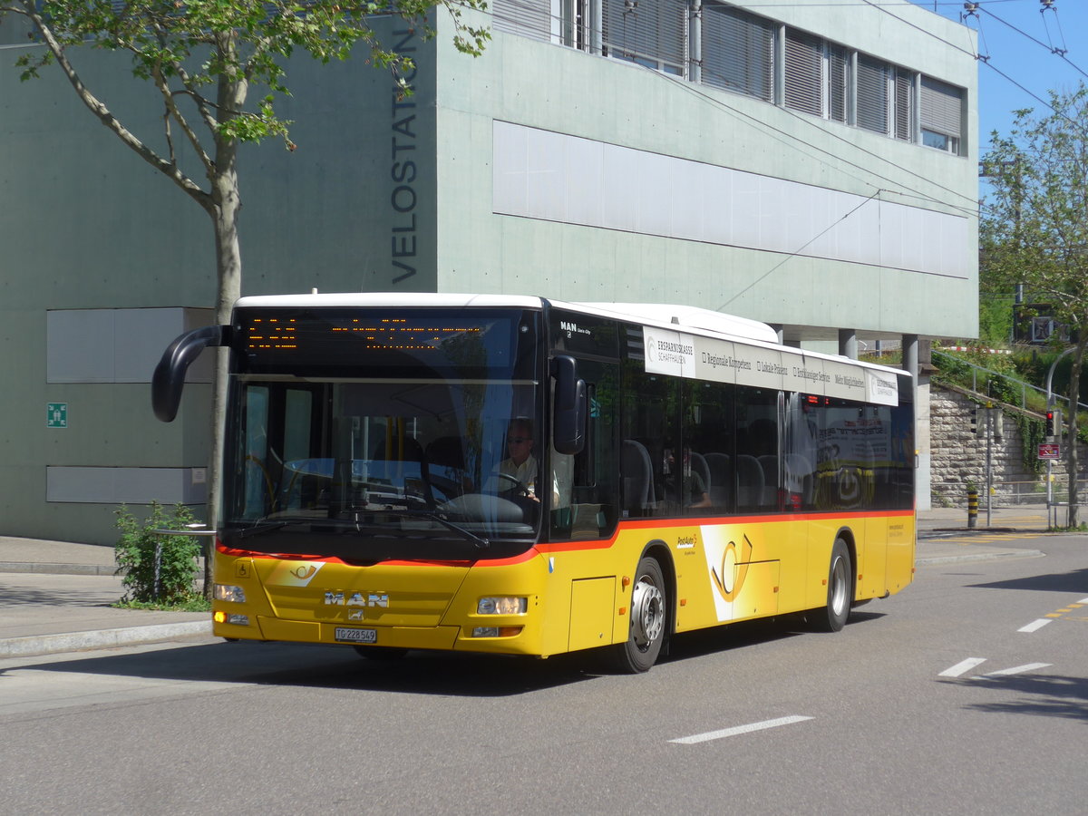 (205'890) - Rattin, Schlatt - TG 228'549 - MAN am 8. Juni 2019 beim Bahnhof Schaffhausen