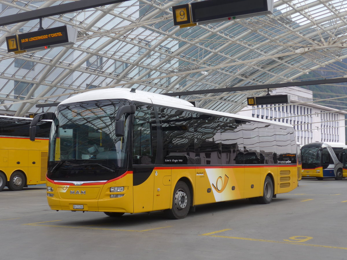 (206'209) - PostAuto Graubnden - GR 173'206 - MAN am 9. Juni 2019 in Chur, Postautostation