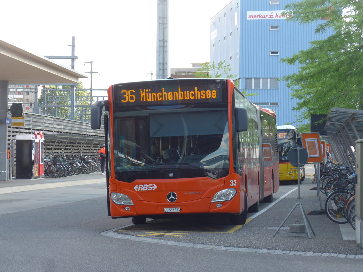(207'549) - RBS Worblaufen - Nr. 33/BE 533'233 - Mercedes am 7. Juli 2019 beim Bahnhof Zollikofen