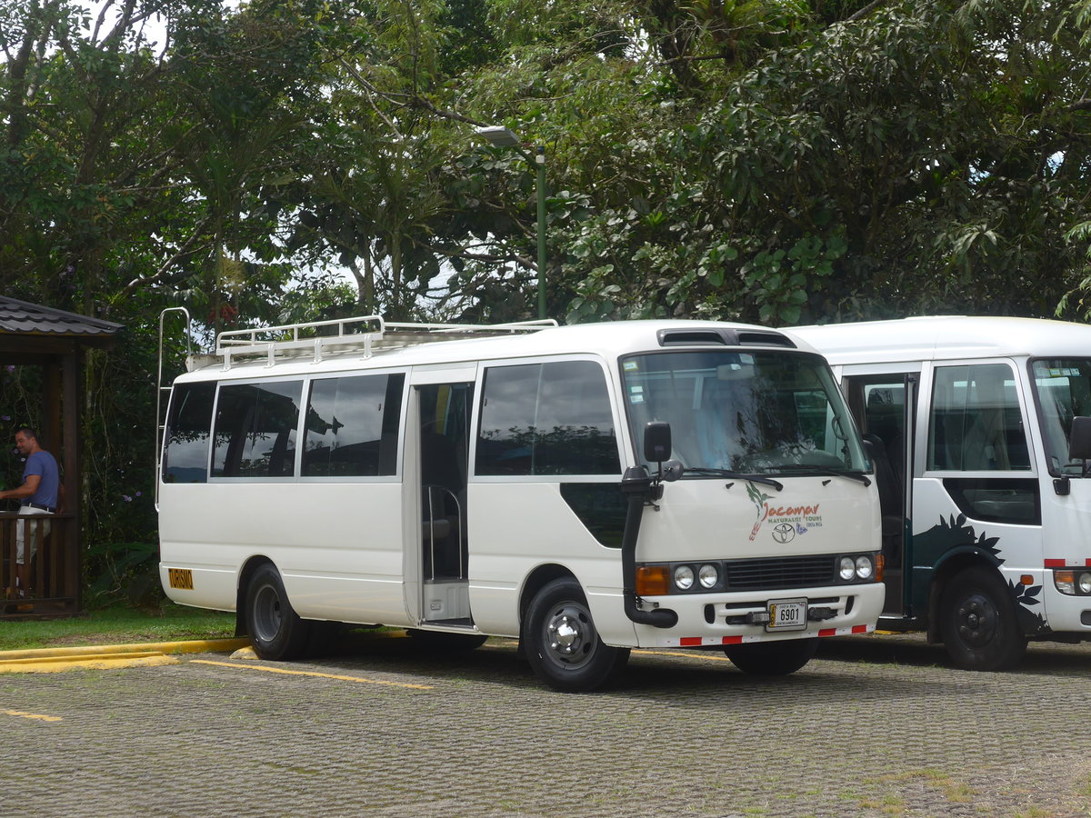 (211'229) - Jacamar, La Fortuna - 6901 - Toyota am 14. November 2019 in La Fortuna, Mistico