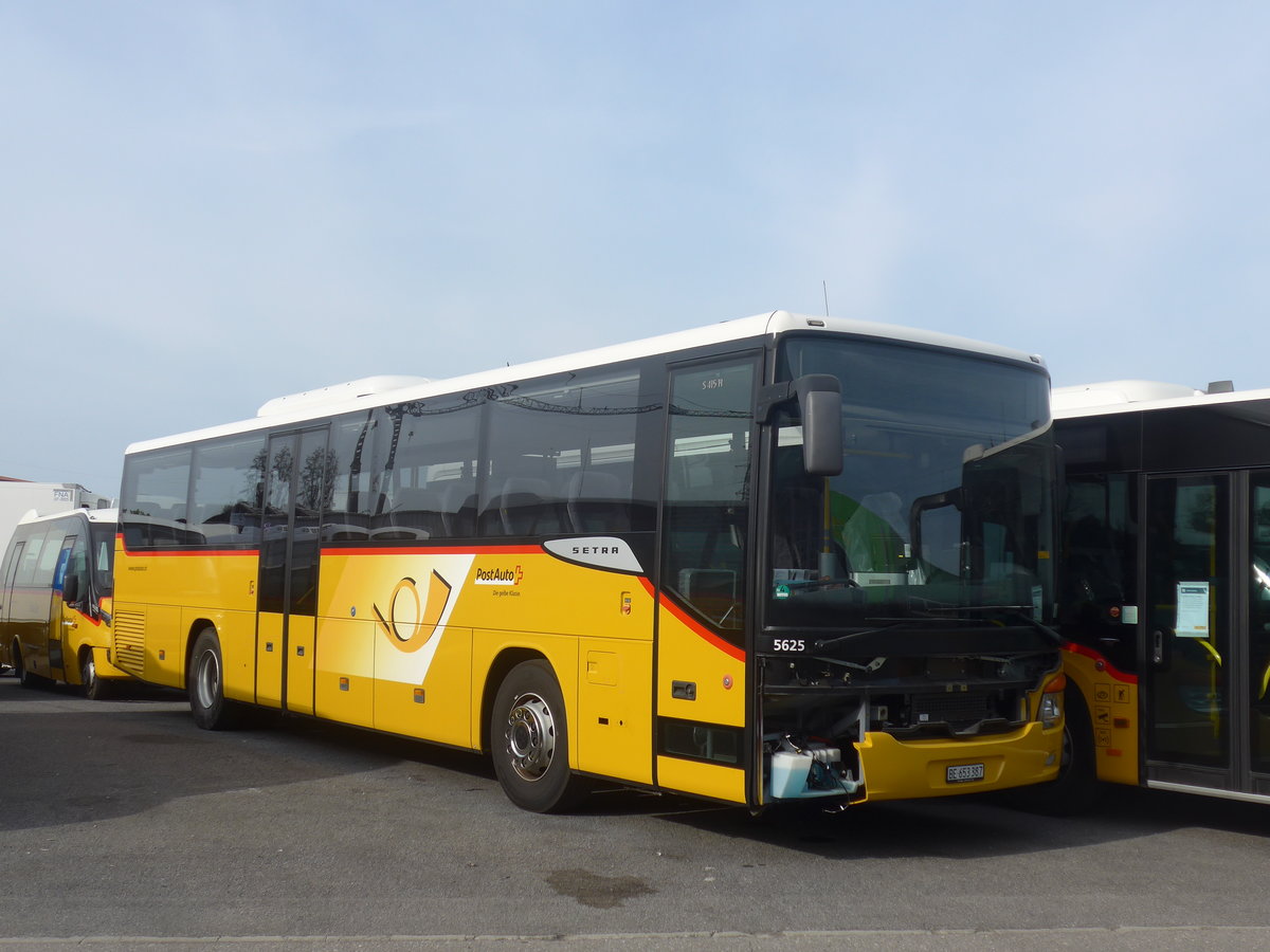 (216'231) - PostAuto Bern - BE 653'387 - Setra am 19. April 2020 in Kerzers, Interbus