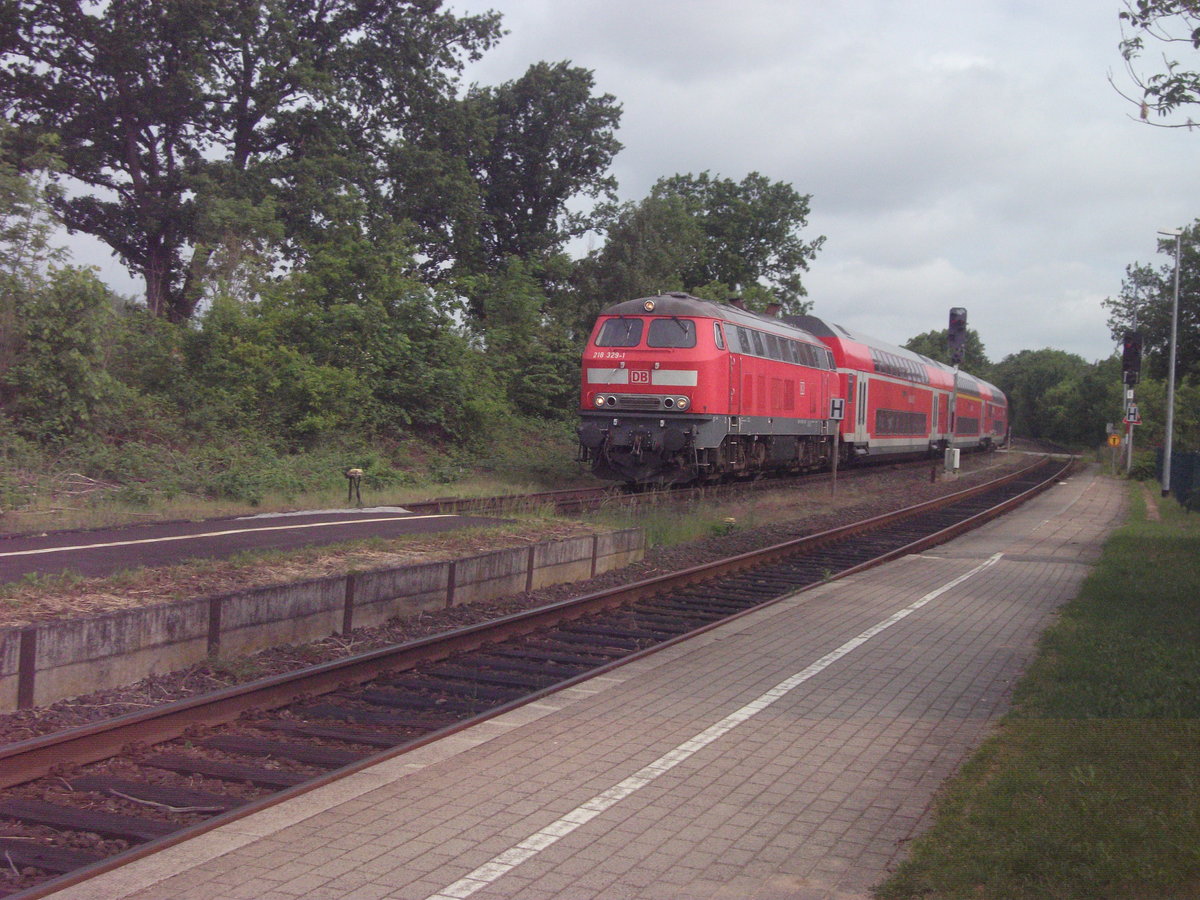 218 329 in Trimmendorfer Strand am 28.05.2011