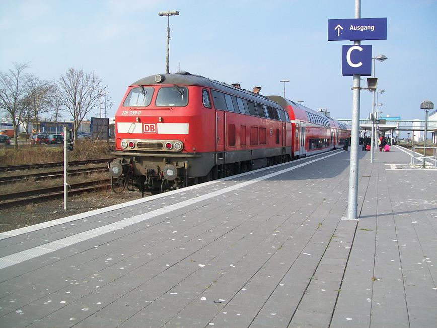 218 339 in Puttgarden am 17.04.2010