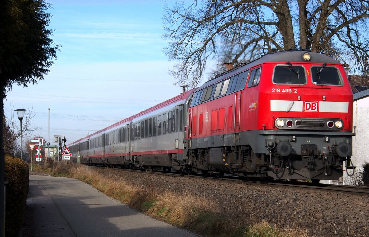 218 499-2 mit EC 119 der BB als Umleiter in Bellenberg am 31.12.2019.