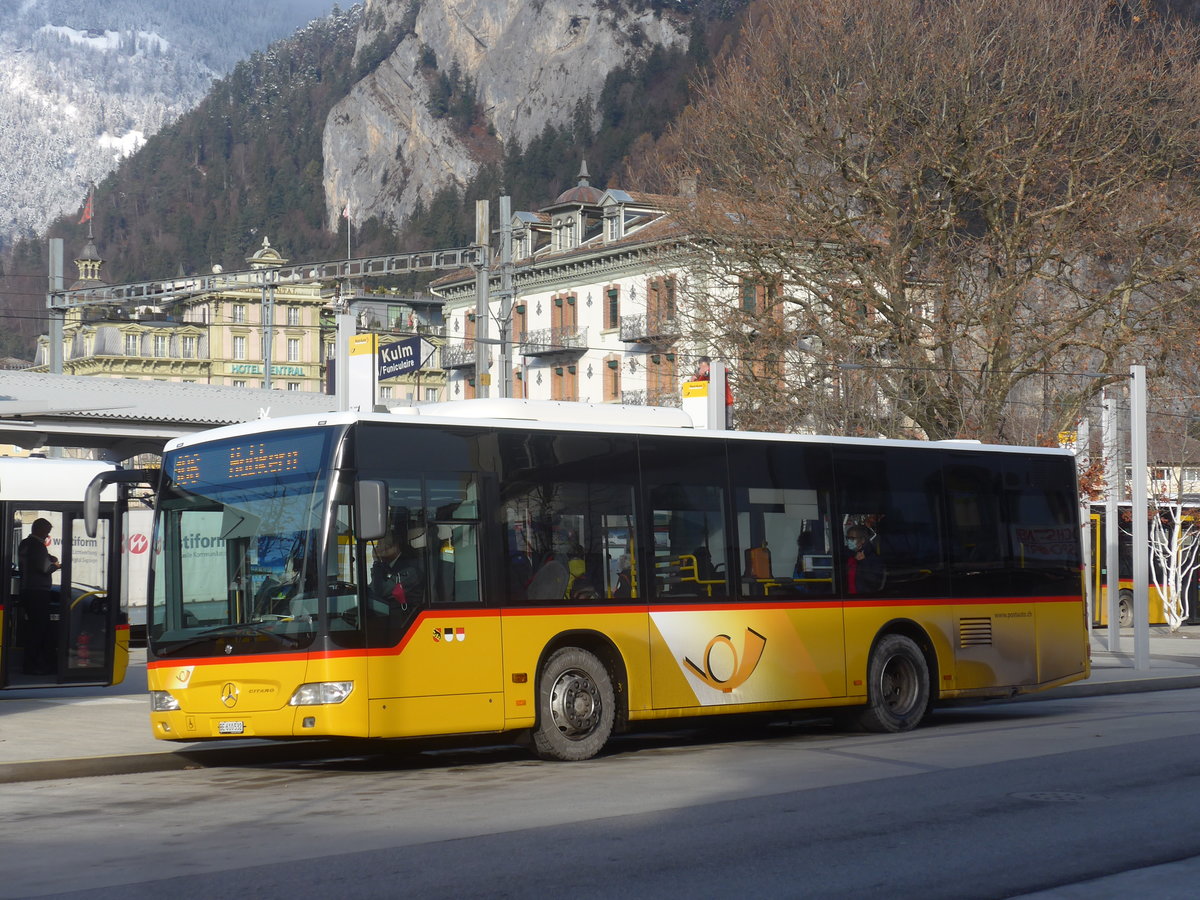 (222'934) - PostAuto Bern - BE 610'532 - Mercedes am 3. Dezember 2020 beim Bahnhof Interlaken West