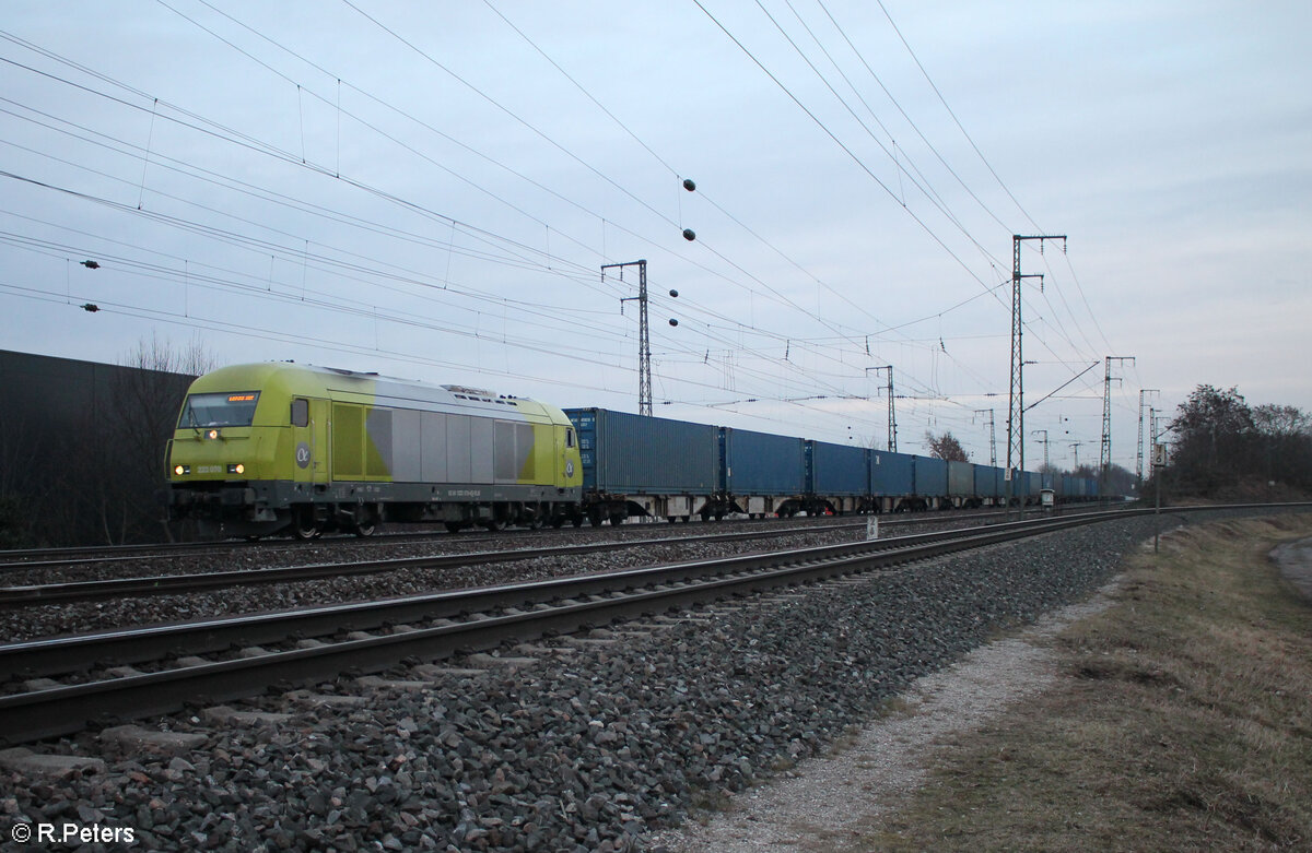 223 070 mit dem Tchibo Zugteil aus Neumarkt/Oberpfalz in Nürnberg Hohe Marter.30.01.24