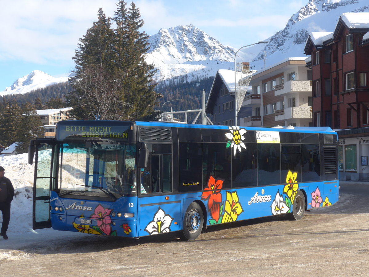 (223'230) - Pfosi, Arosa - Nr. 13/GR 180'118 - Neoplan (ex Nr. 8) am 2. Januar 2021 in Arosa, Post