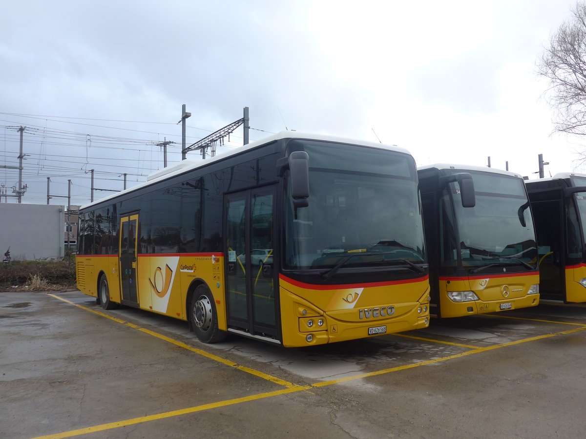 (224'185) - CarPostal Ouest - VD 626'568 - Iveco am 14. Mrz 2021 in Yverdon, Garage
