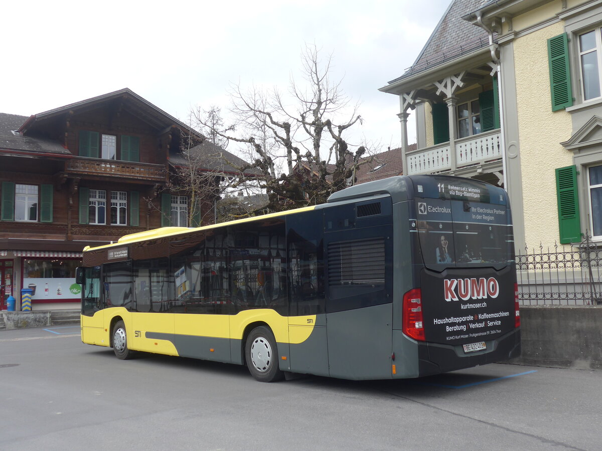 (225'297) - STI Thun - Nr. 403/BE 432'403 - Mercedes am 27. April 2021 beim Bahnhof Zweisimmen