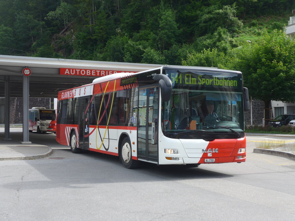 (226'417) - AS Engi - Nr. 3/GL 7703 - MAN am 12. Juli 2021 beim Bahnhof Schwanden