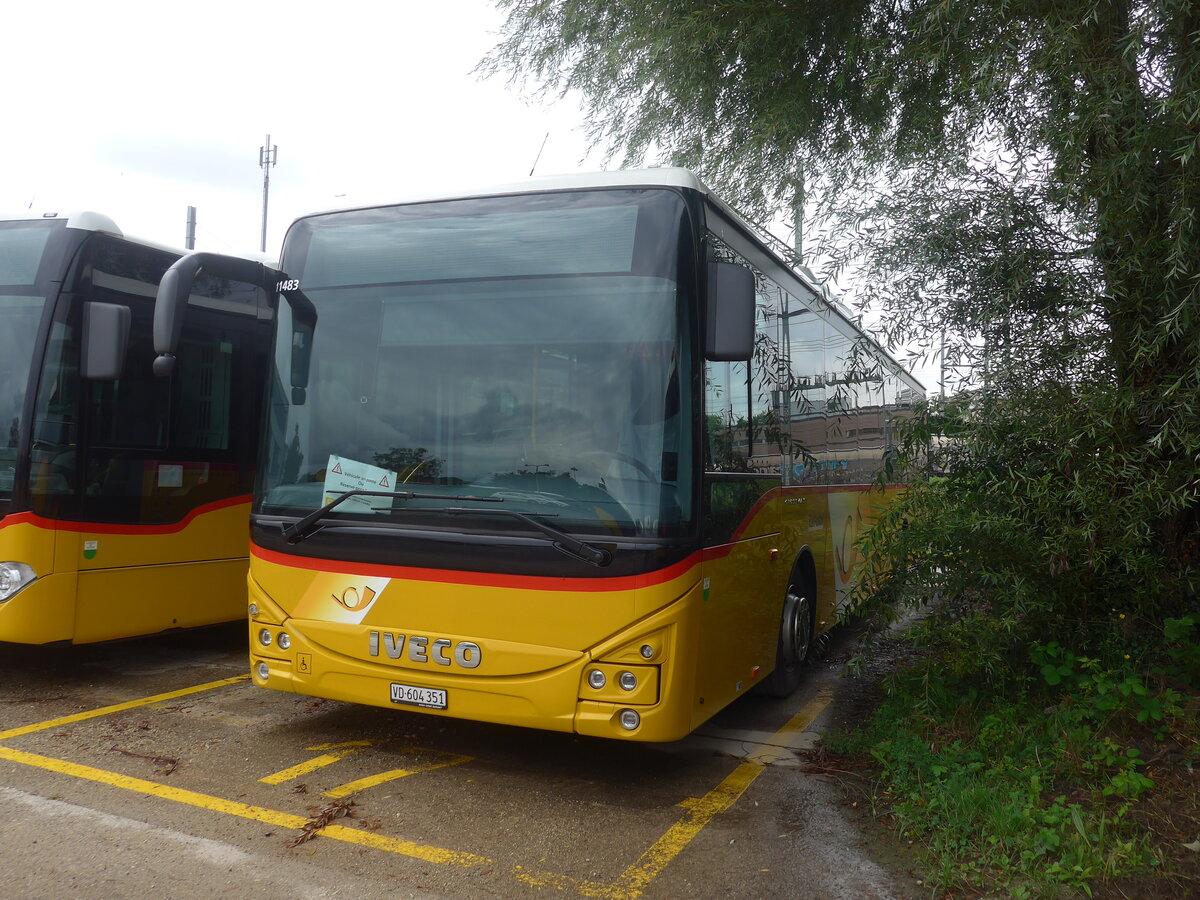 (226'902) - CarPostal Ouest - VD 604'351 - Iveco am 1. August 2021 in Yverdon, Garage