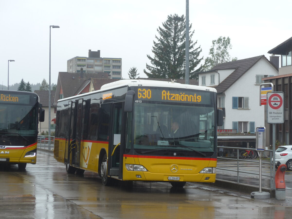 (228'143) - PostAuto Ostschweiz - SG 396'687 - Mercedes am 19. September 2021 beim Bahnhof Uznach