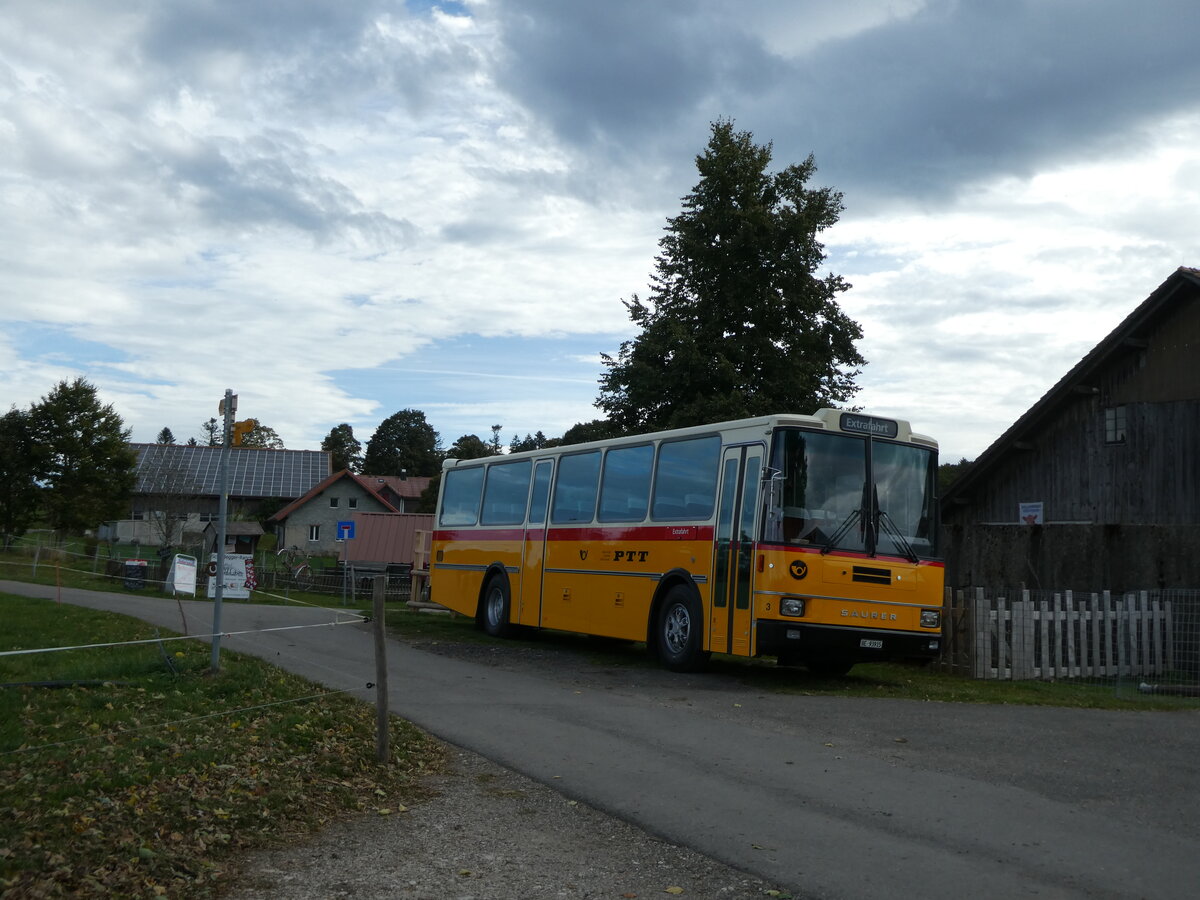 (228'650) - Kolb, Grasswil - Nr. 3/BE 93'915 - Saurer/R&J (ex Schmocker, Stechelberg Nr. 3; ex Schmocker, Stechelberg Nr. 1; ex Gertsch, Stechelberg Nr. 1) am 3. Oktober 2021 in Tramelan, Scheidegger-Ranch