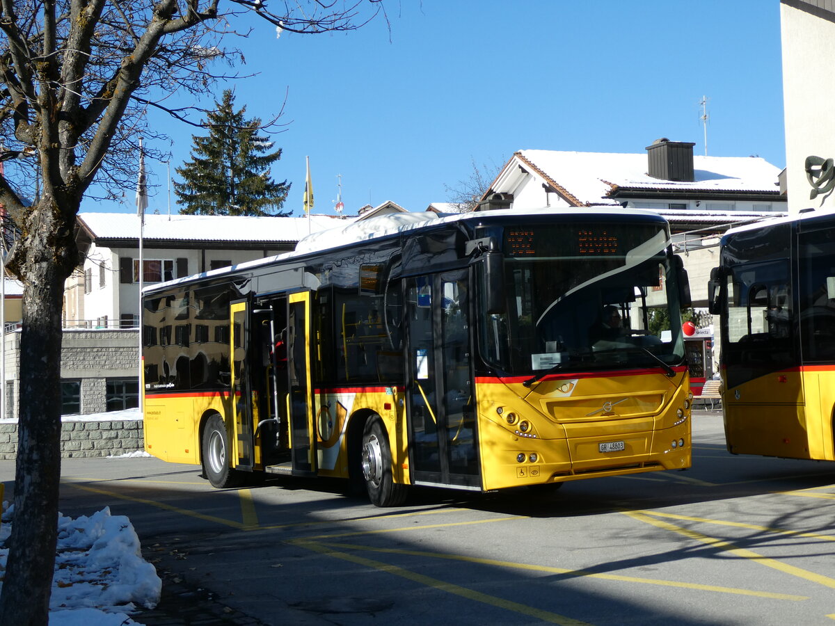 (230'030) - Reptrans, Salouf - GR 48'803 - Volvo am 6. November 2021 in Savognin, Post