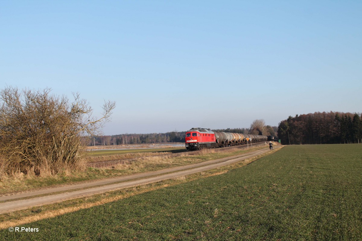 232 609-0 zieht bei Oberteich den 51724 N�rnberg - Leipzig Engelsdorf Frankenwald Umleiter bei Oberteich. 17.03.16