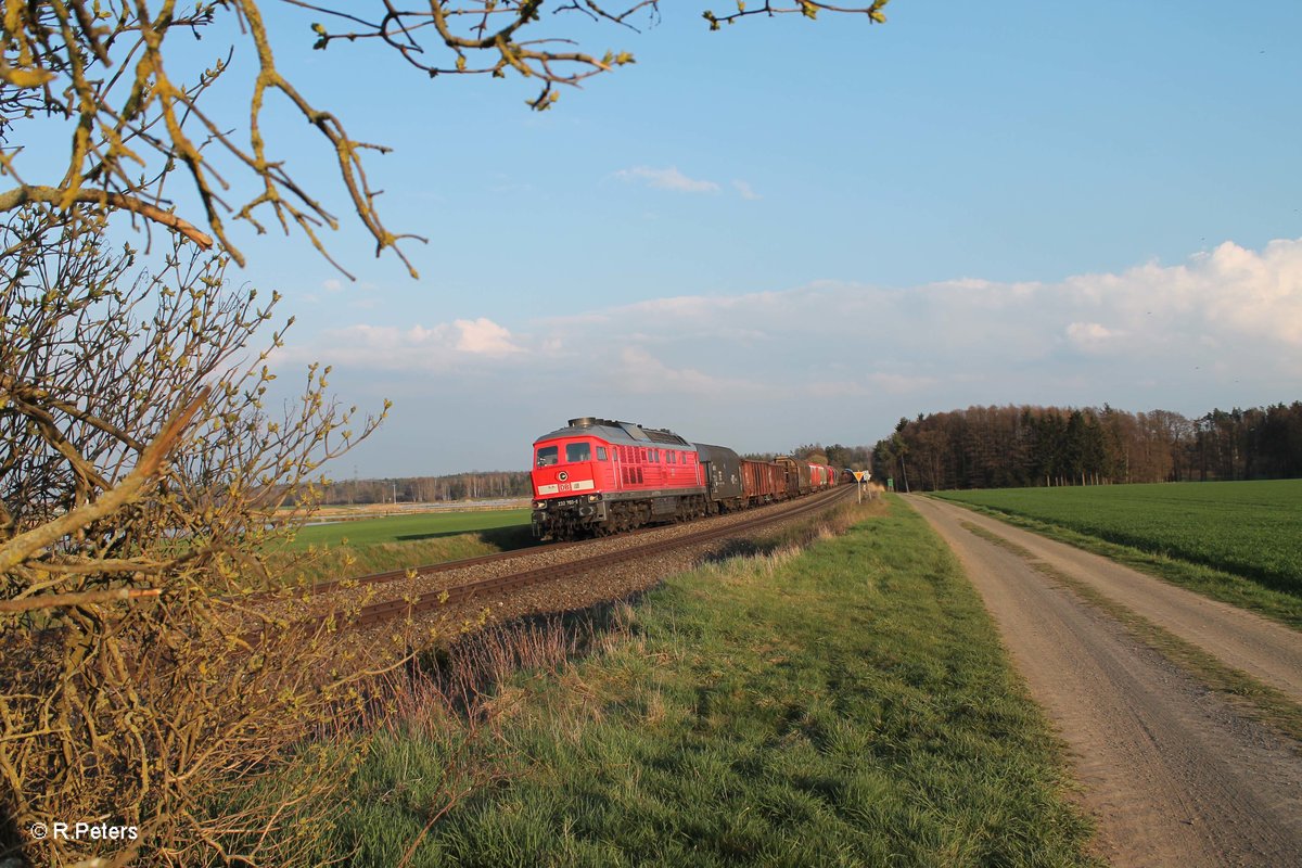 232 703-9 zieht bei Oberteich den 51717 Nürnberg - Leipzig Engelsdorf Frankenwald Umleiter. 12.04.16