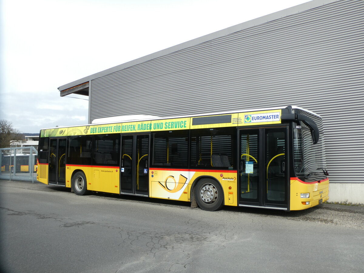 (232'676) - PostAuto Nordschweiz - (BL 214'224) - MAN (ex SO 149'606) am 6. Februar 2022 in Laufen, Garage