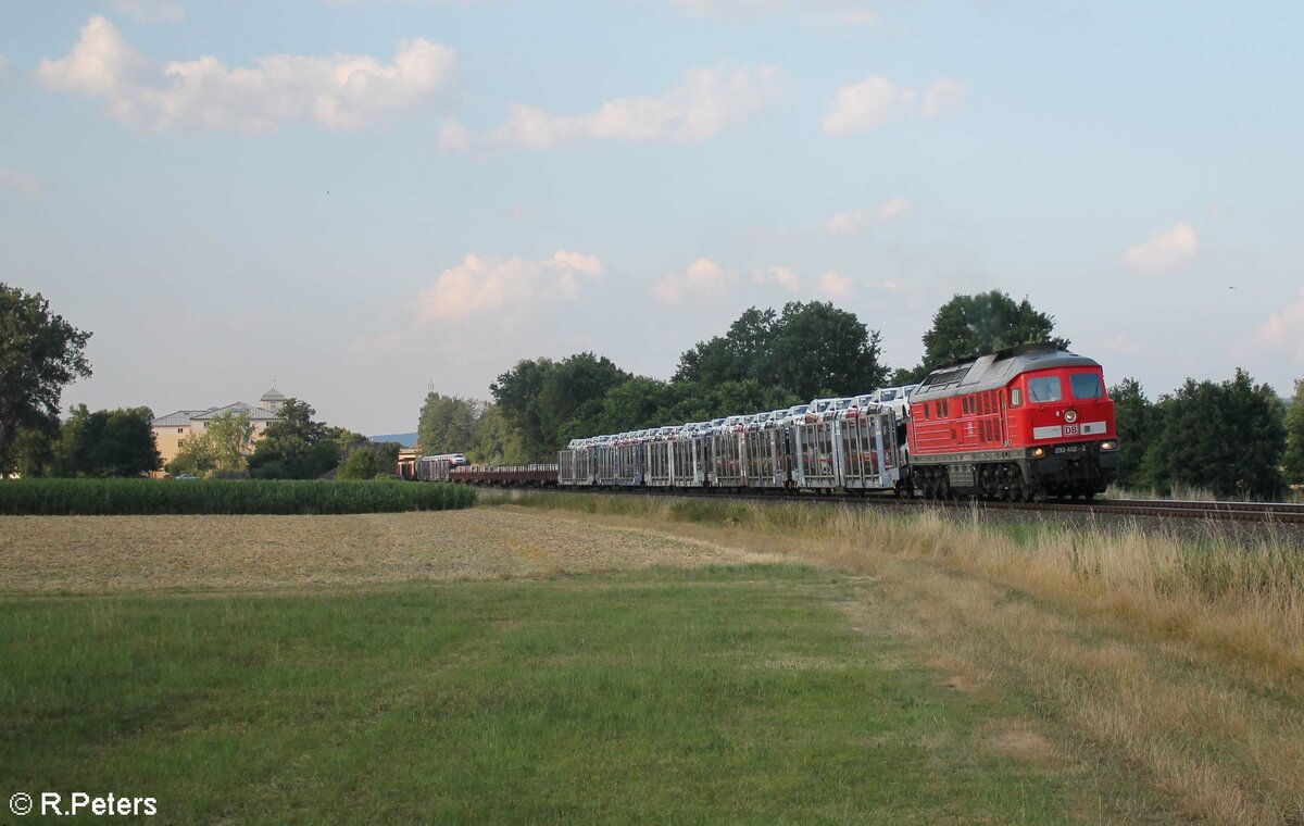 233 452-2 mit dem EZ 45366 Cheb - Nürnberg bei Etzenricht. 21.07.22